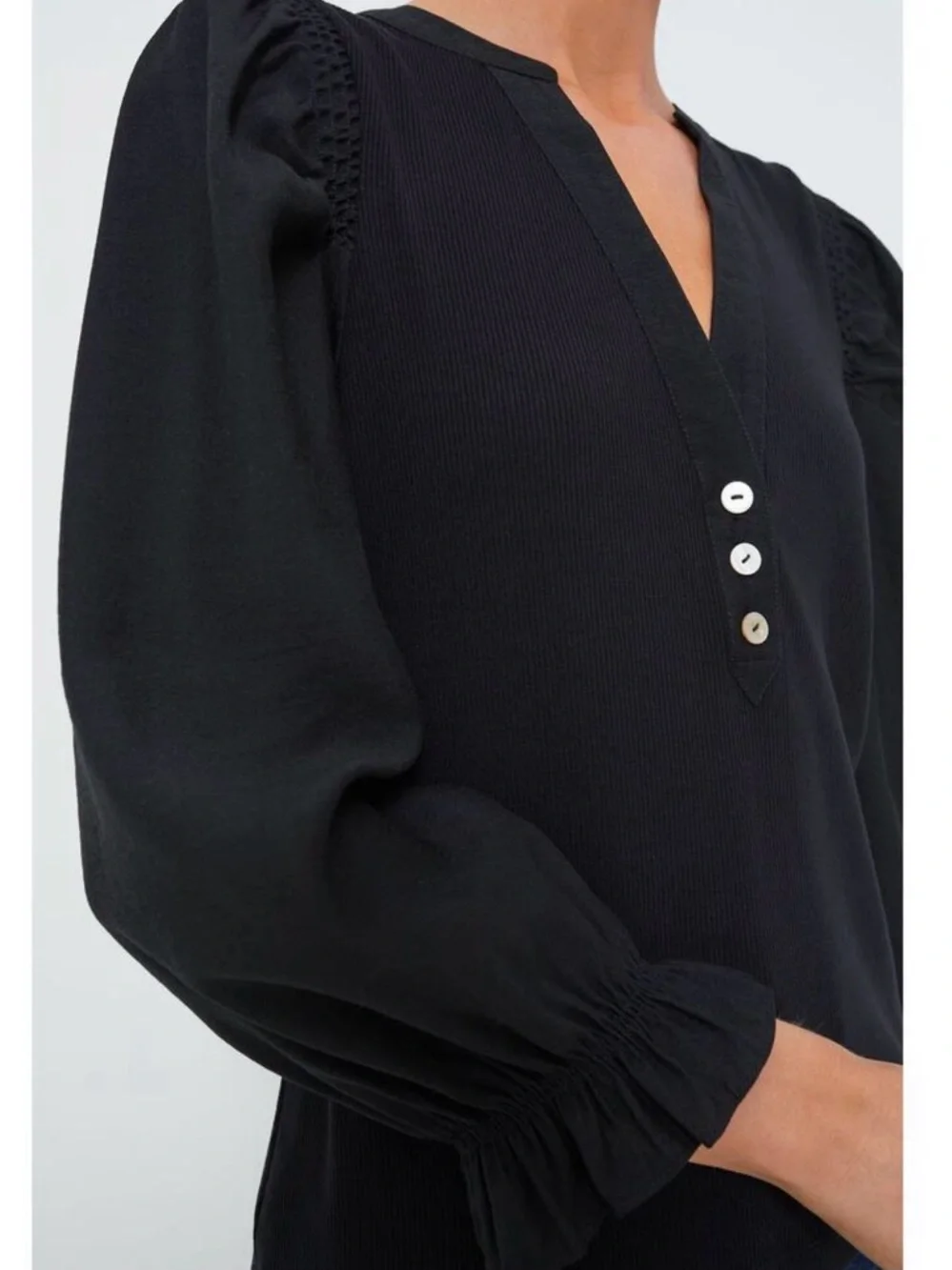 Pomander Place by Tuckernuck Livia Puff Sleeve Ribbed Top Black Medium Medium